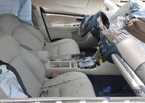 2013 Subaru Xv Crosstrek 2.0I Limited from USA, damaged, VIN JF2GPAGC8D2851040